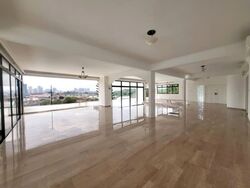 Fifth Avenue (D10), Detached #544435201